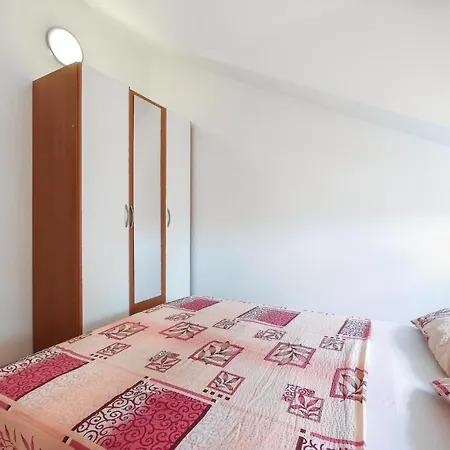 Appartement 1 Bedroom Gorgeous In