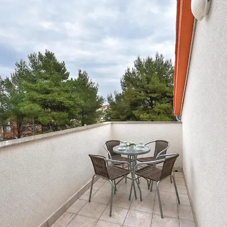 1 Bedroom Gorgeous In Vodice