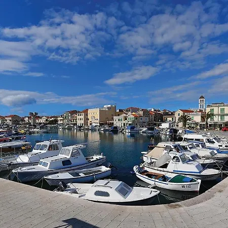Appartement 1 Bedroom Gorgeous In *